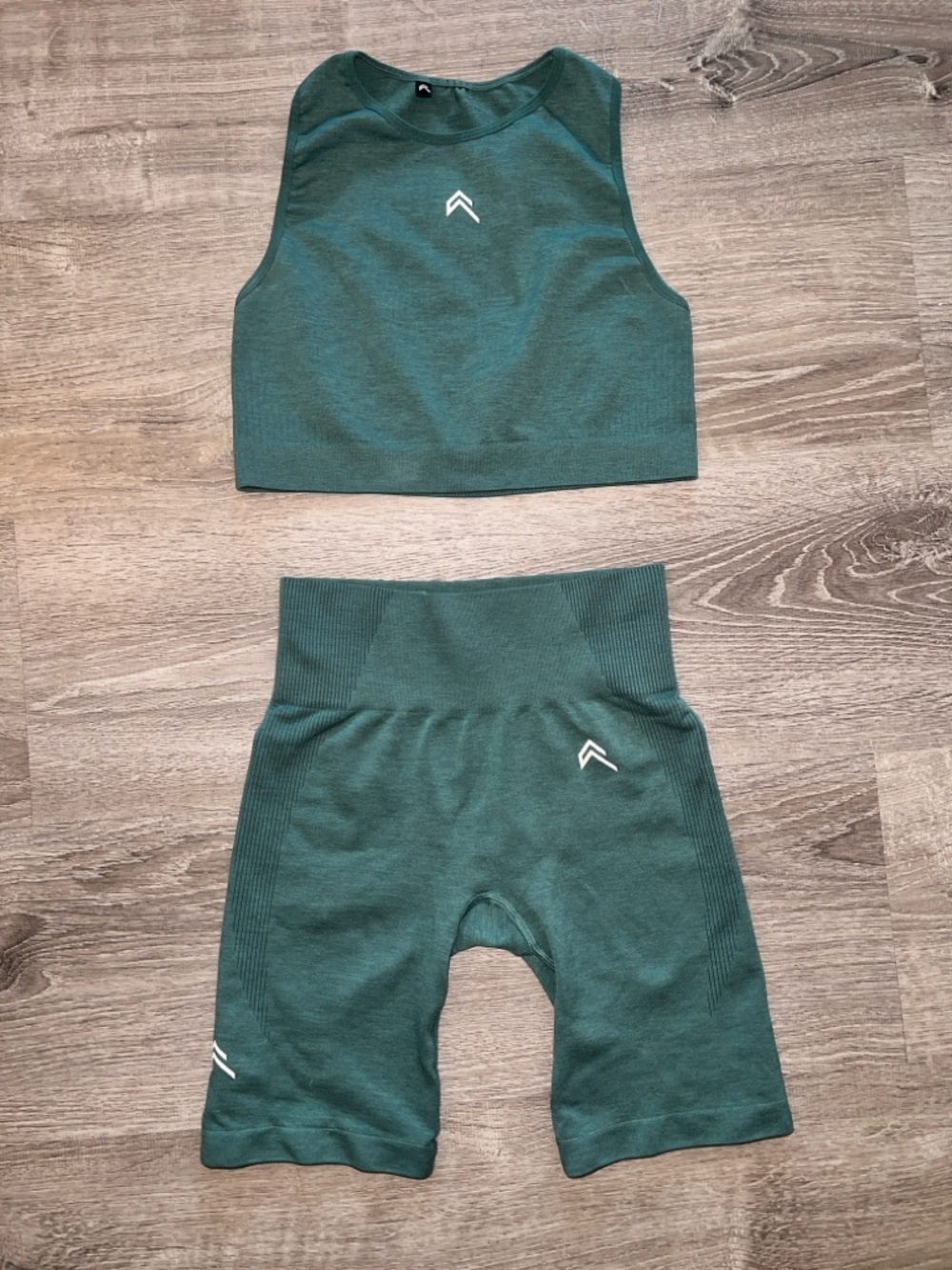 Oner Active Dark Green Seamless Athletic Crop Top & High-Waist Bike Shorts Set